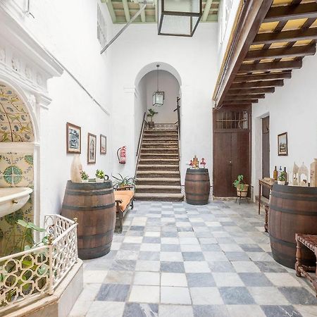 Vivienda Del Siglo XVIII En El Casco Historico Villa El Puerto de Santa Maria Luaran gambar