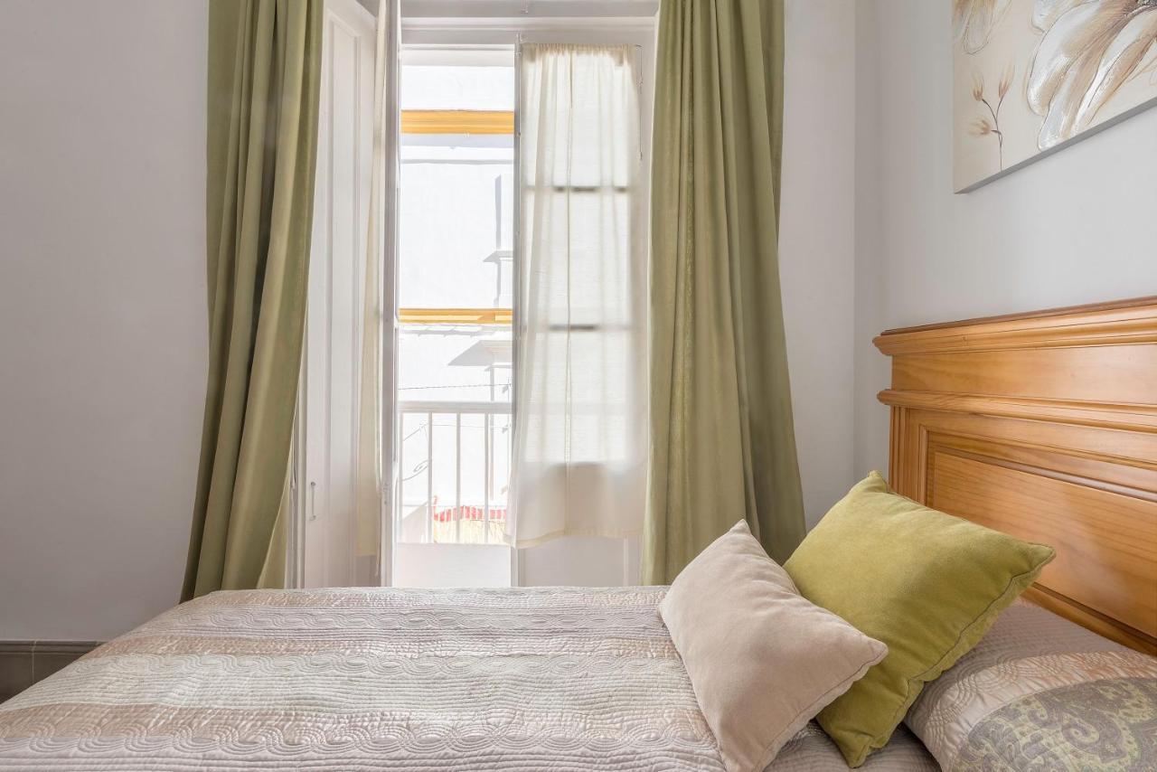 Vivienda Del Siglo XVIII En El Casco Historico Villa El Puerto de Santa Maria Luaran gambar